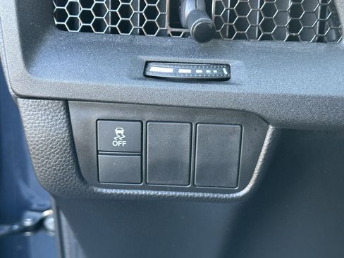 Used 2025 Honda CR-V LX image 19