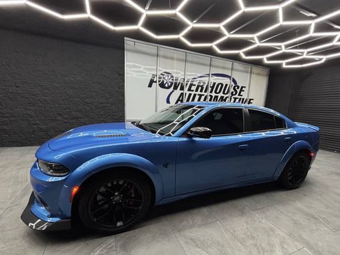 Used 2023 Dodge Charger SRT Hellcat RWD image 6