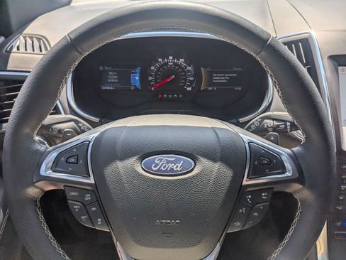 Used 2019 Ford Edge ST w/ Equipment Group 401A AWD/4WD image 30