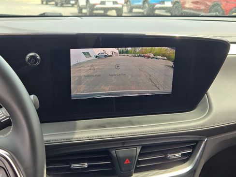 Certified 2025 Buick Encore GX Preferred FWD image 25
