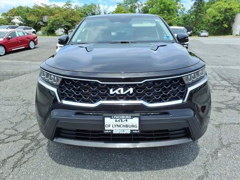 Used 2023 Kia Sorento LX AWD/4WD image 9