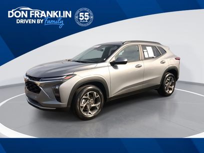 Used 2025 Chevrolet Trax LT w/ LT Convenience Package