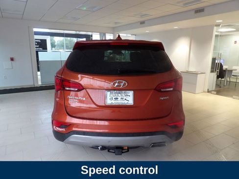 Used 2017 Hyundai Santa Fe Sport image 7