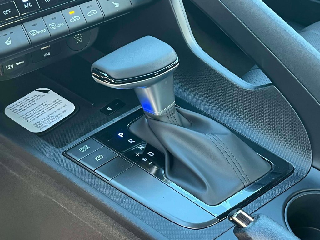New 2026 Hyundai Elantra SEL Sport FWD image 25