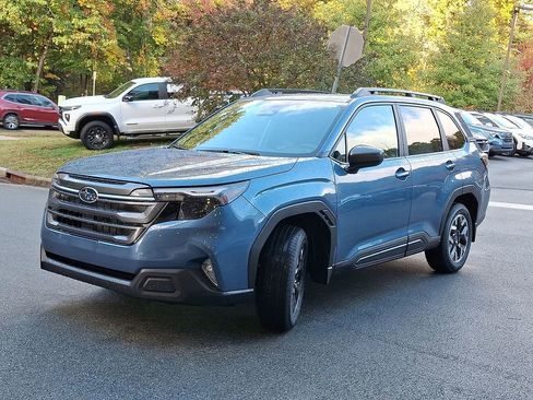 New 2025 Subaru Forester Premium image 10