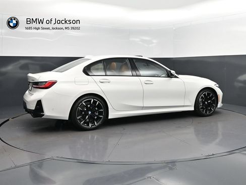 New 2026 BMW 330i Sedan w/ M Sport Package RWD image 8