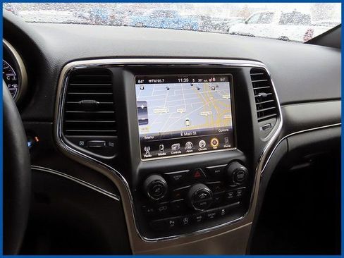 Certified 2017 Jeep Grand Cherokee Limited image 15