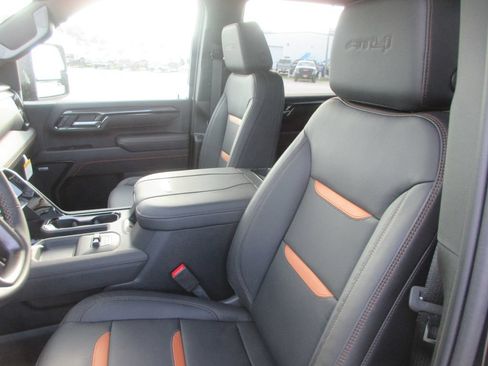 New 2026 GMC Sierra 2500 AT4 AWD/4WD image 13