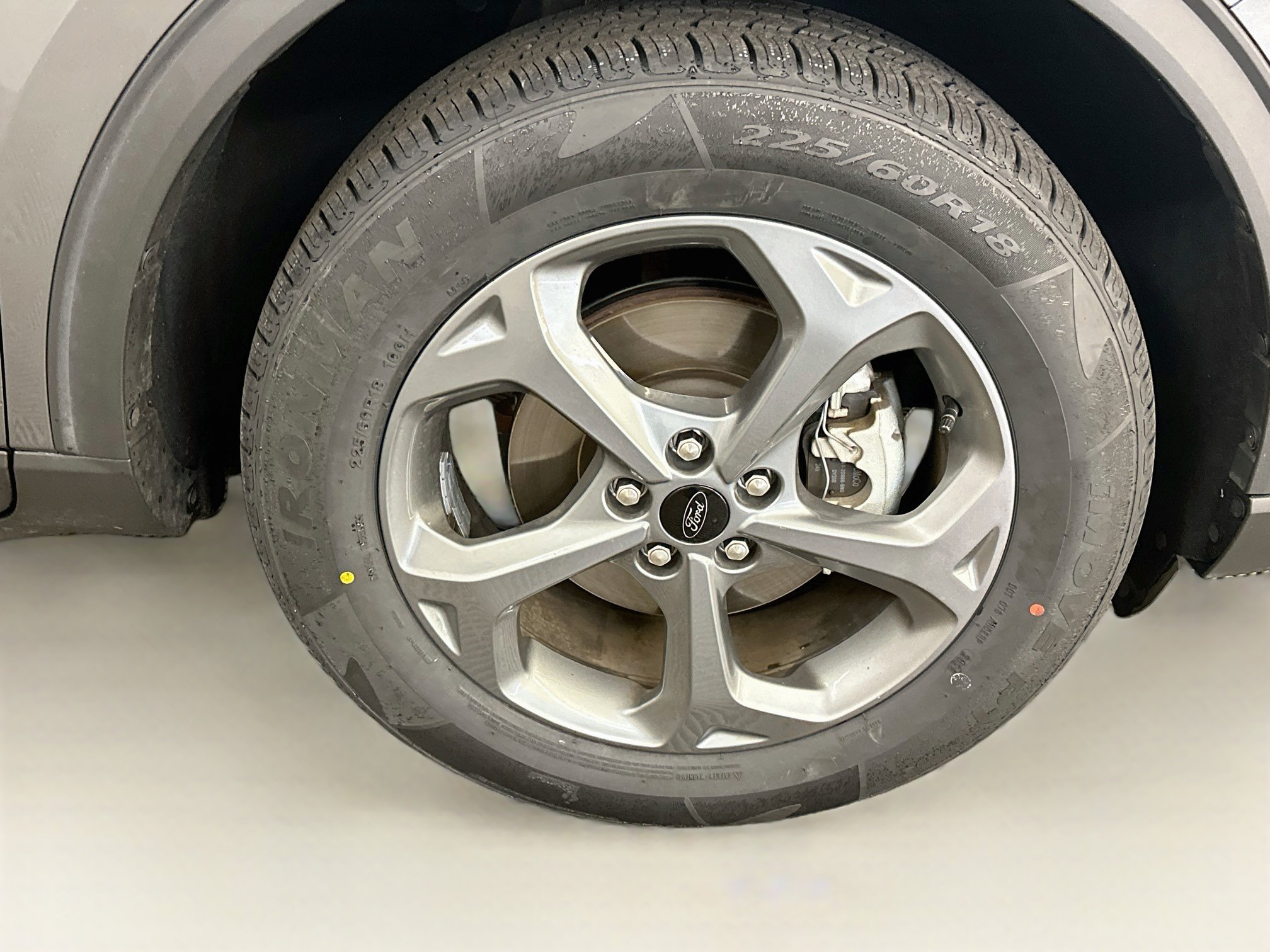 Used 2025 Ford Escape ST-Line AWD/4WD image 11