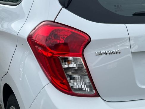 Used 2017 Chevrolet Spark LT image 20