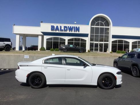 Used 2023 Dodge Charger SXT image 8