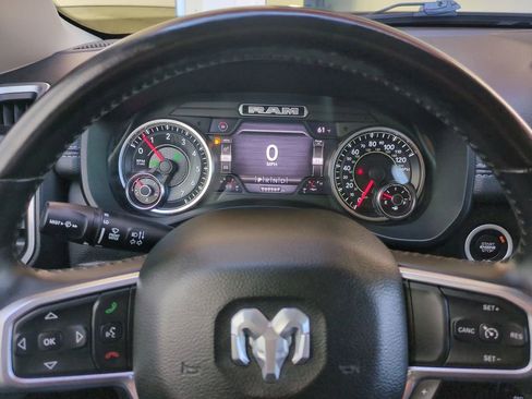 Used 2021 RAM 1500 Laramie image 32