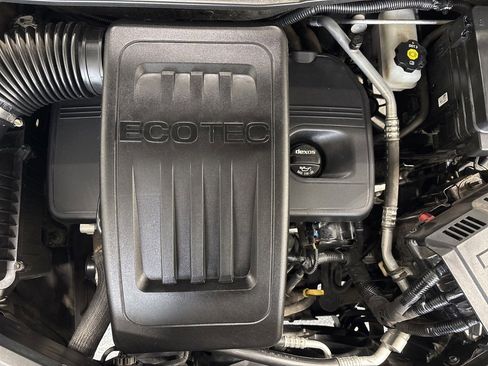 Used 2017 Chevrolet Equinox LT w/ Convenience Package image 39