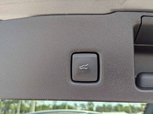 Certified 2026 Ford Escape SE w/ PHEV Premium Package FWD image 14