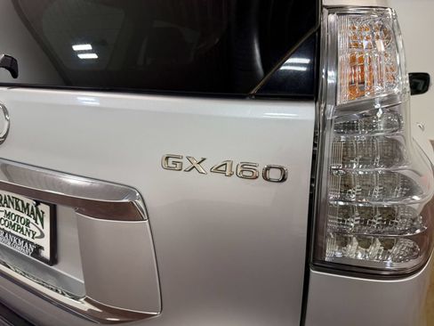 Used 2017 Lexus GX 460 Luxury AWD/4WD image 53