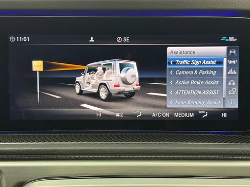 Used 2023 Mercedes-Benz G 550 G 550 w/ AMG Line & Exclusive image 31