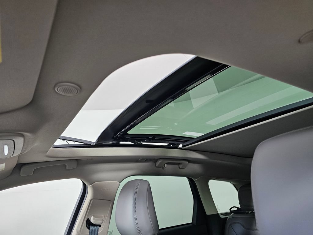 New 2025 Lincoln Corsair Grand Touring w/ Jet Appearance Package AWD/4WD image 36