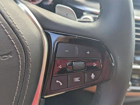 Certified 2023 BMW 530i w/ Premium Package image 11