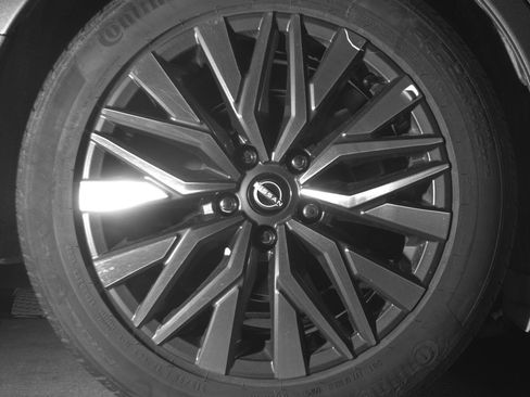 Used 2025 Nissan Altima 2.5 SV image 15