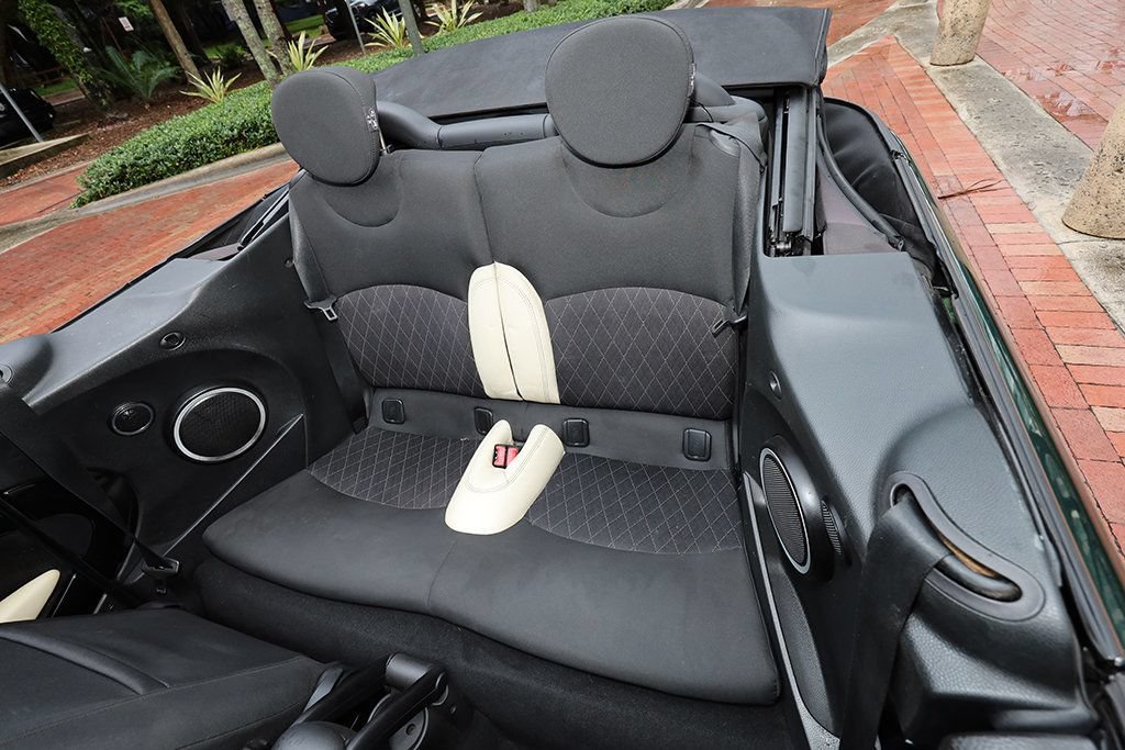 Used 2013 MINI Cooper Convertible FWD image 28