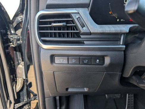 Used 2023 Kia Telluride SX AWD/4WD image 11