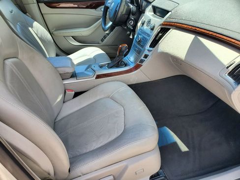 Used 2011 Cadillac CTS Luxury RWD image 37
