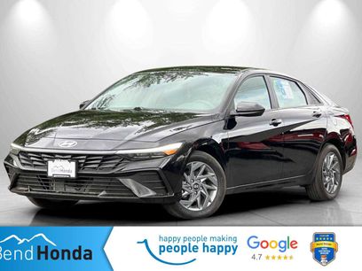 Used 2024 Hyundai Elantra Blue