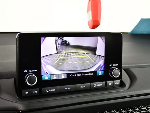 Certified 2025 Honda Accord SE image 20