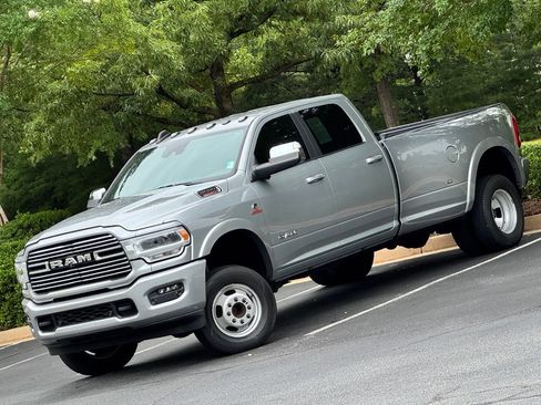 Used 2021 RAM 3500 Laramie w/ Safety Group B AWD/4WD image 1