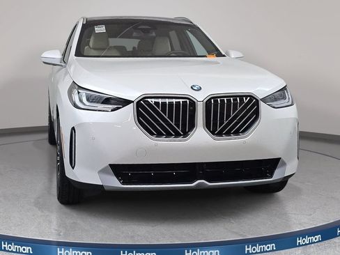 New 2026 BMW X3 xDrive30i w/ Premium Package AWD/4WD image 2