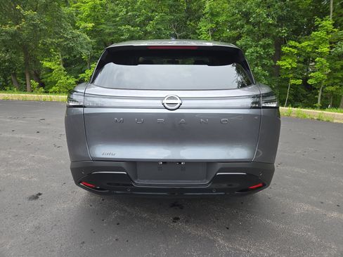 New 2025 Nissan Murano SV image 8
