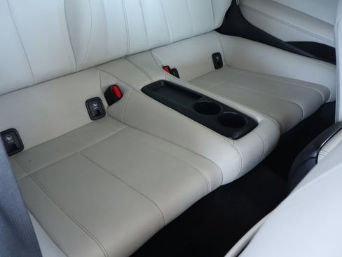 Used 2017 INFINITI Q60 3.0t w/ Premium Plus Package 3.0T image 39