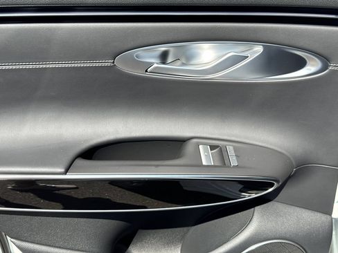 New 2026 Genesis GV70 2.5T AWD/4WD image 24