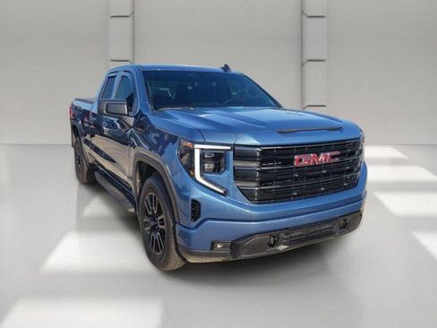 Used 2024 GMC Sierra 1500 Elevation RWD image 3