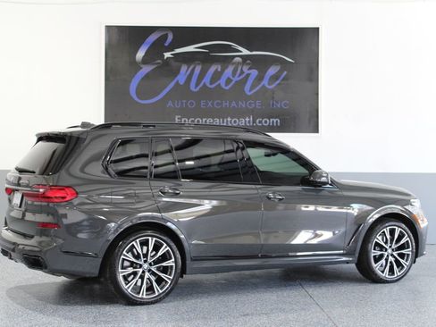 Used 2021 BMW X7 M50i w/ Dynamic Handling Package AWD/4WD image 6