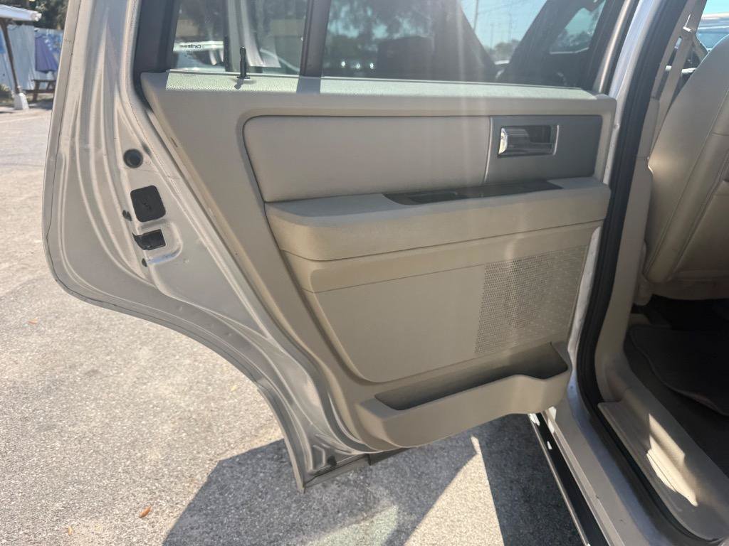 Used 2012 Ford Expedition Limited AWD/4WD image 20