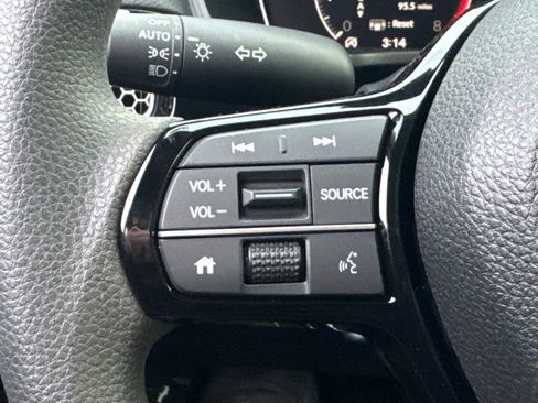 Used 2025 Honda Civic LX image 22