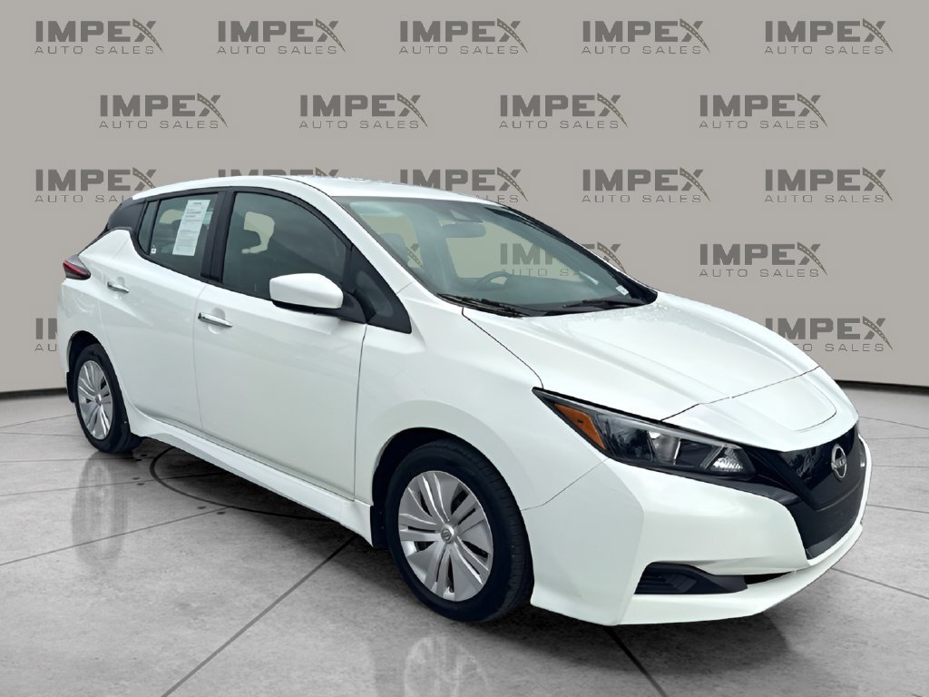 Used 2023 Nissan Leaf S FWD image 4