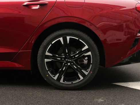 Used 2023 Kia K5 GT-Line image 10