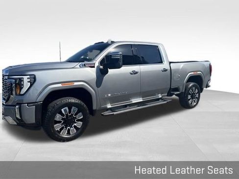 Used 2024 GMC Sierra 2500 Denali w/ Denali Reserve Package AWD/4WD image 6