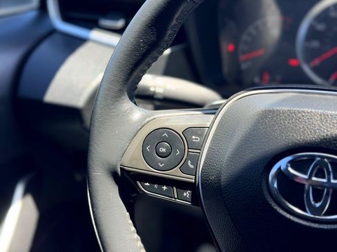 Used 2021 Toyota Corolla SE FWD image 19