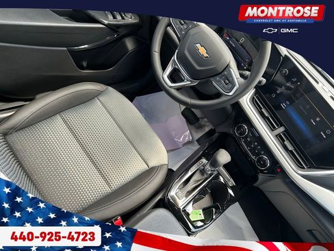 New 2026 Chevrolet Trax LT w/ LT Convenience Package FWD image 24