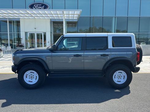 Used 2025 Ford Bronco Heritage Edition AWD/4WD image 8