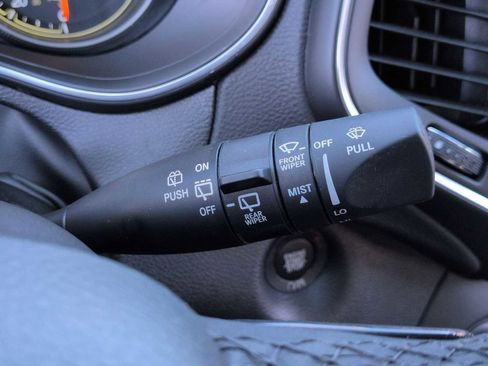 Used 2022 Jeep Cherokee Latitude Lux w/ Sun & Sound Group image 28