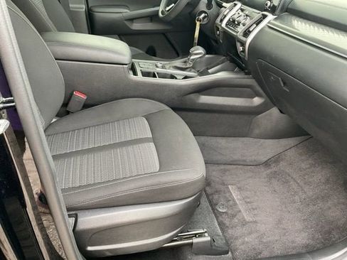 Used 2023 Kia Sorento LX FWD image 18