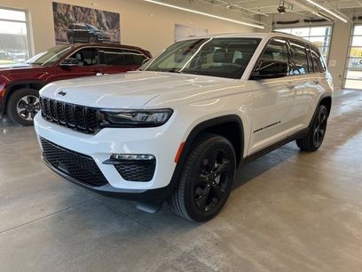 Certified 2023 Jeep Grand Cherokee Limited w/ Black Appearance Package