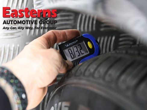 Used 2025 Toyota Camry LE image 27