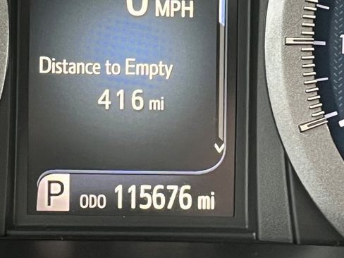 Used 2017 Toyota Sienna Limited image 48