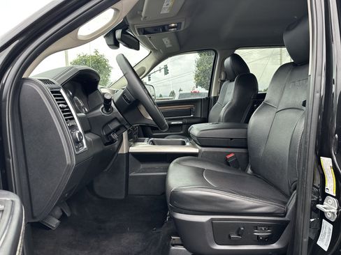 Used 2018 RAM 2500 Laramie w/ Off Road Package image 10