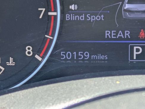 Used 2024 Nissan Altima 2.5 SR FWD image 29